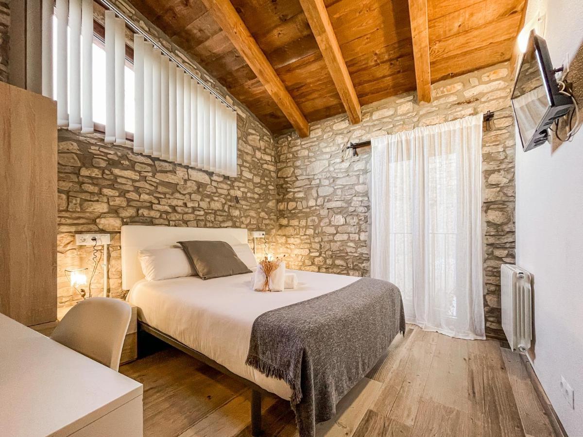 El Forn De Freixenet Con Servicios De Un Hotel Lleida Eksteriør billede