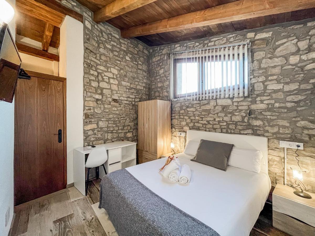 El Forn De Freixenet Con Servicios De Un Hotel Lleida Eksteriør billede