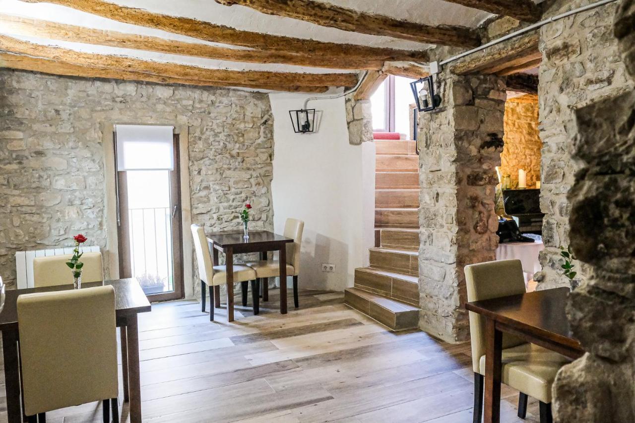El Forn De Freixenet Con Servicios De Un Hotel Lleida Eksteriør billede